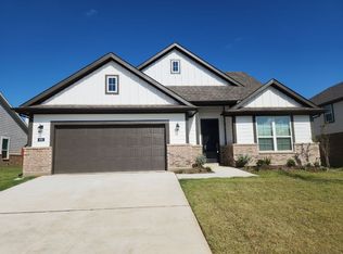 800 Brookside Dr, Springtown, TX 76082