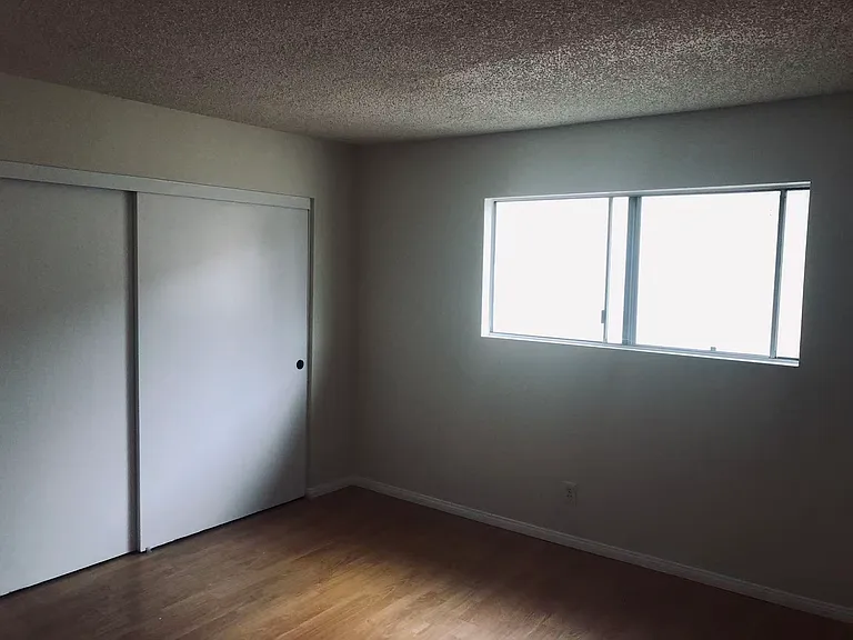 18434 Desidia St #D — Photo 6