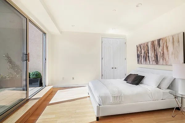 Sold by Brown Harris Stevens | media 4