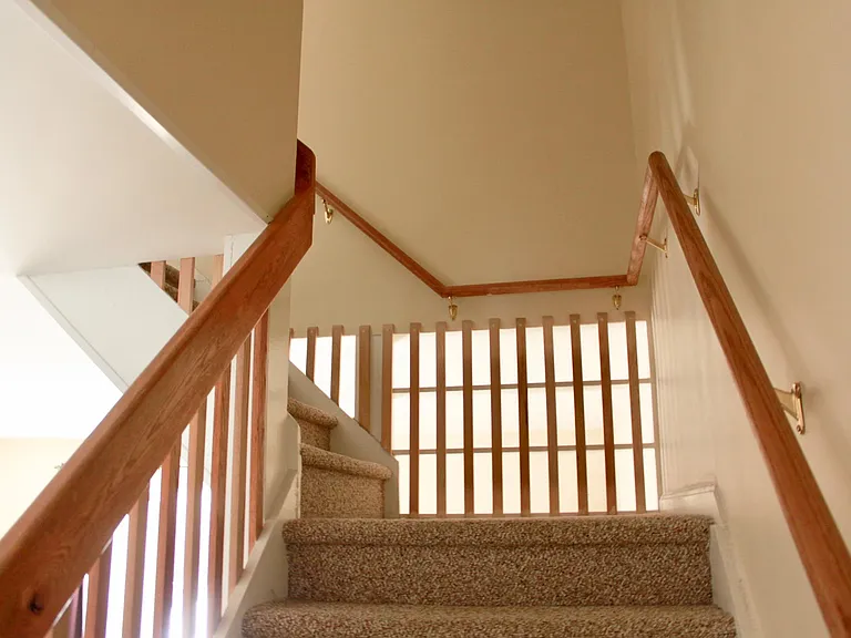 L6 Stonehedge Dr — Photo 5