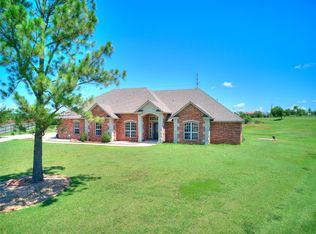 4813 SE 28th St, Moore, OK 73165