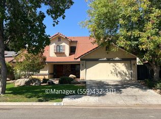 1726 E Ryan Ln, Fresno, CA 93720