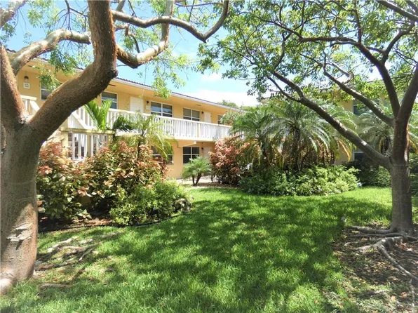 811 NE 14th Place #3, Fort Lauderdale, FL 33304