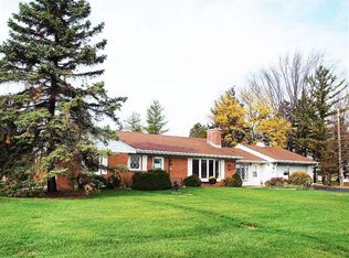 9715 N Granville Rd, Mequon, WI 53097