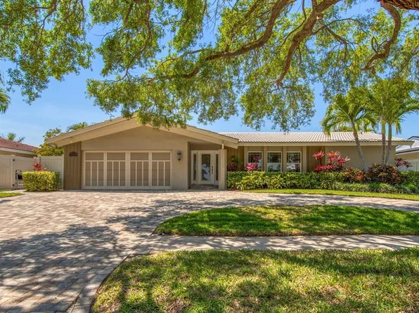 774 Harbor Is, Clearwater, FL 33767