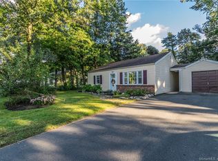 28 Apple St, Wallingford, CT 06492