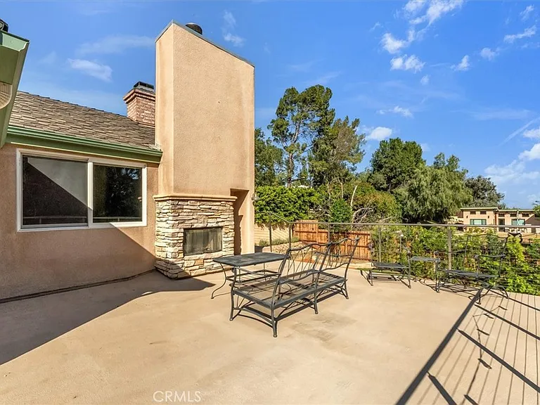9824 Baden Ave — Photo 7