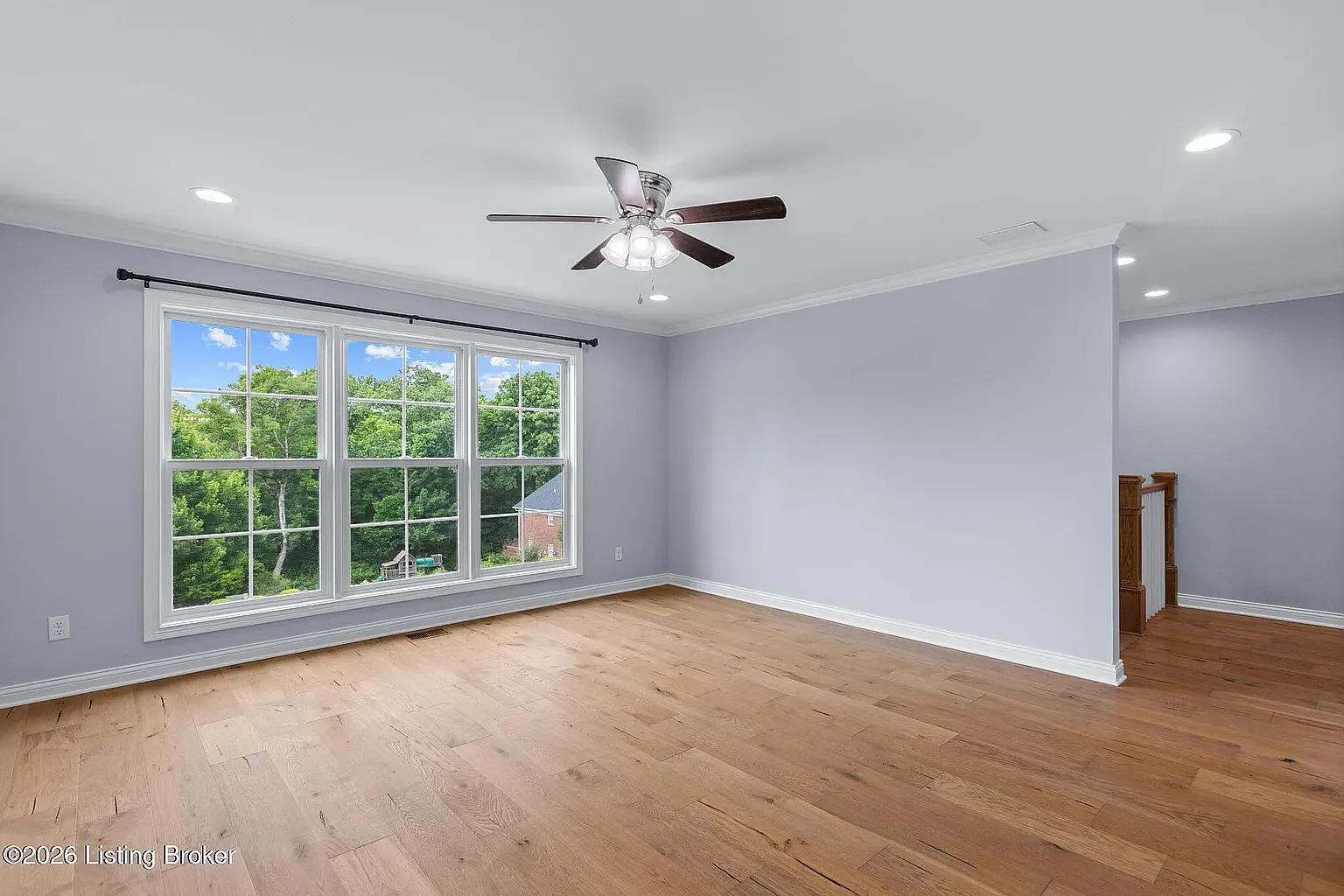4 bed, 2536 sqft, $2,800 — Photo 2