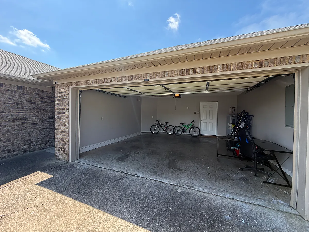 Building Photo - 3447 Jeanne Ln