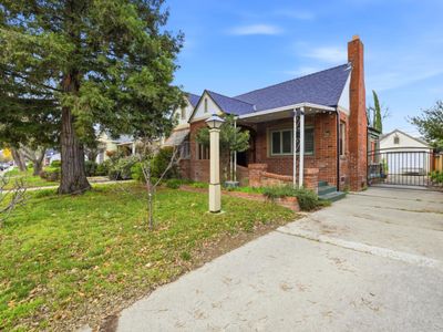 5025 8th Ave, Sacramento, CA, 95820