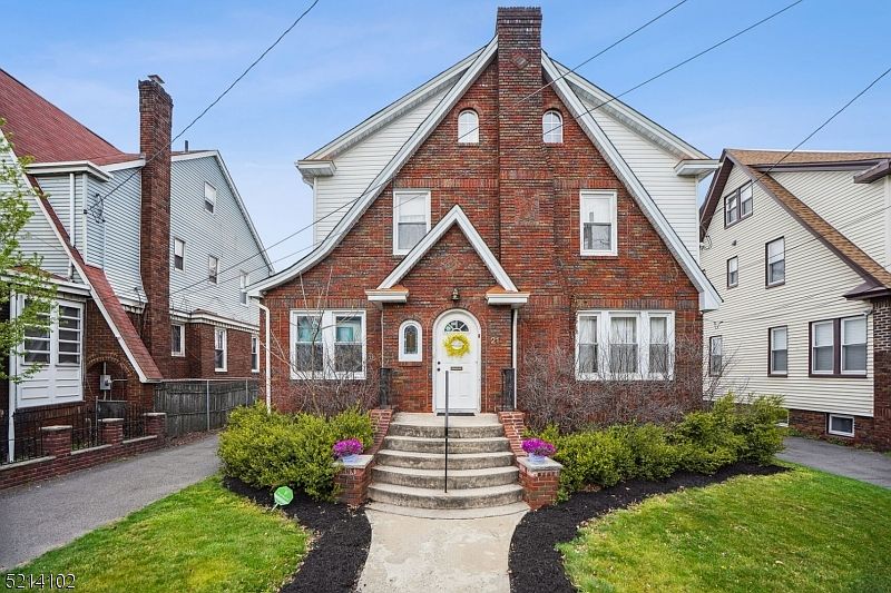 1st image of 23 Wyndmoor Ave