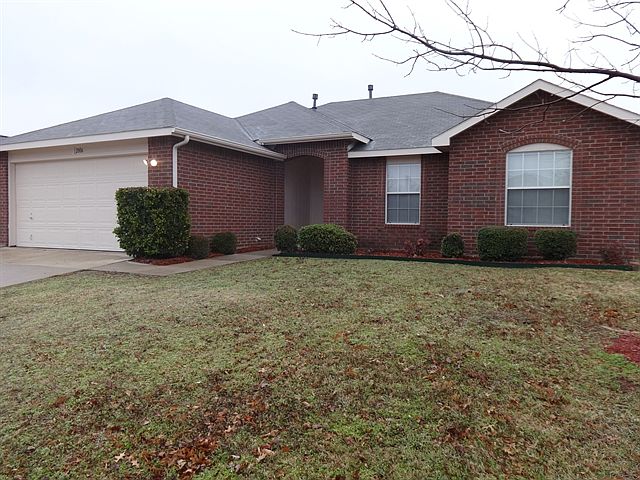 1st image of 2806 Yukon Dr