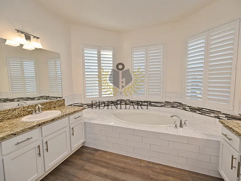 4410 W Langden Dr — Photo 22