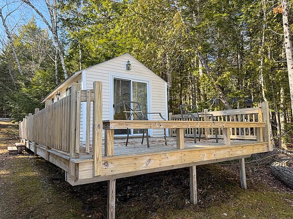 4th image of 176 Cedar Rest Road