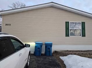 2073 Squire Ln, Moundsview, MN 55112