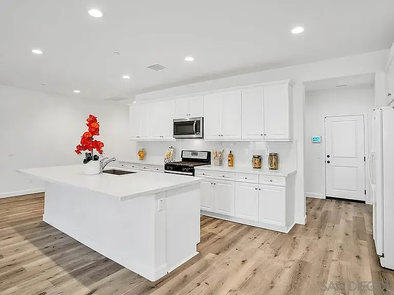 30686 Green Arbor Dr — Photo 5