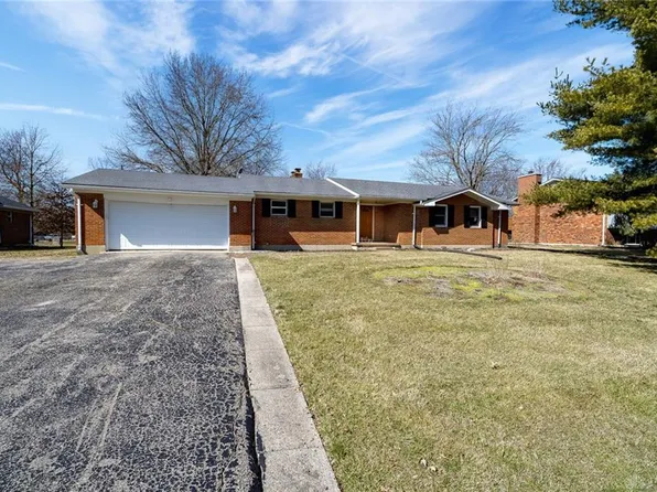 3639 Mary Ann Dr, Lebanon, OH 45036