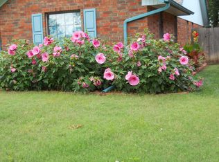 2609 Winter Green Ave, Ponca City, OK 74604