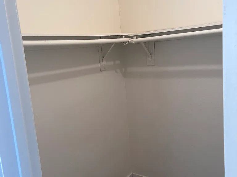 1532 E Fairfield Ct #4 — Photo 16