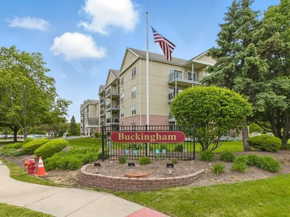 13750 S Bristlecone Dr Condo 207, Plainfield, IL 60544