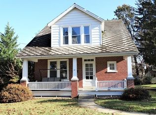 43 N Kinzer Ave, New Holland, PA