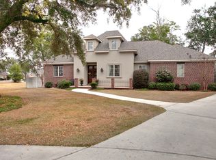 2039 Mauvilla Cv, Biloxi, MS 39531