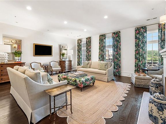 5th image of 5925 Odell St #J2