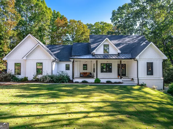 1002 Richmond Place Way, Loganville, GA 30052