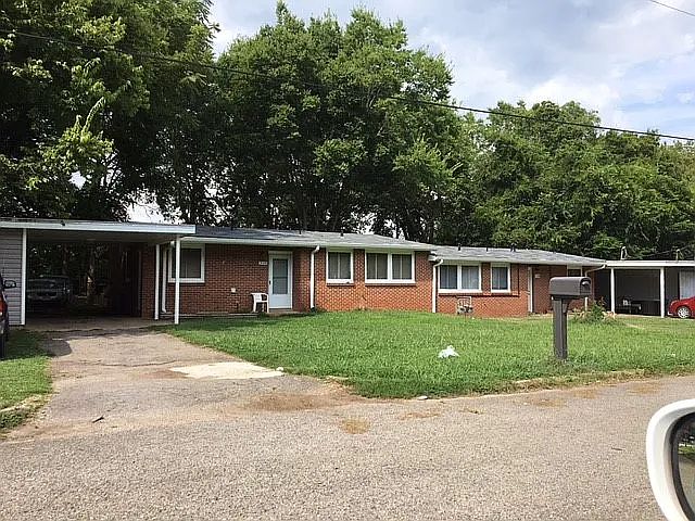 1st image of 210 Cannon Dr #A