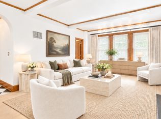145 W 58th St #10K, New York, NY 10019