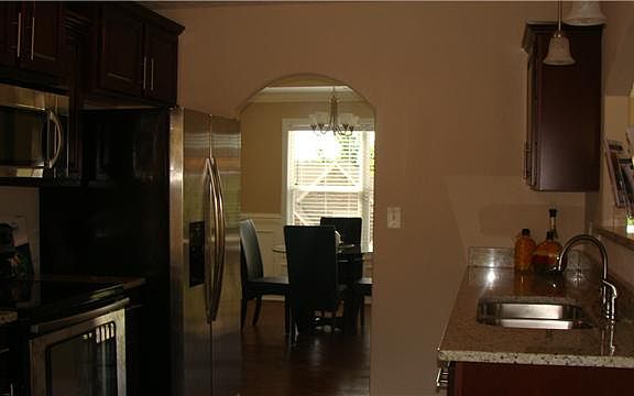 2nd image of 102 Timbersprings
