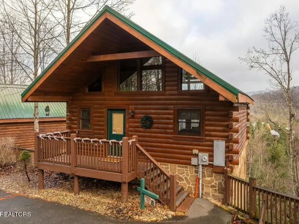 1781 Mountain Shadows Way, Gatlinburg, TN 37738