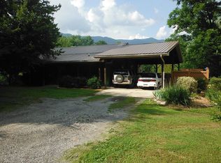 82 Allen Henson Cir, Sylva, NC 28779