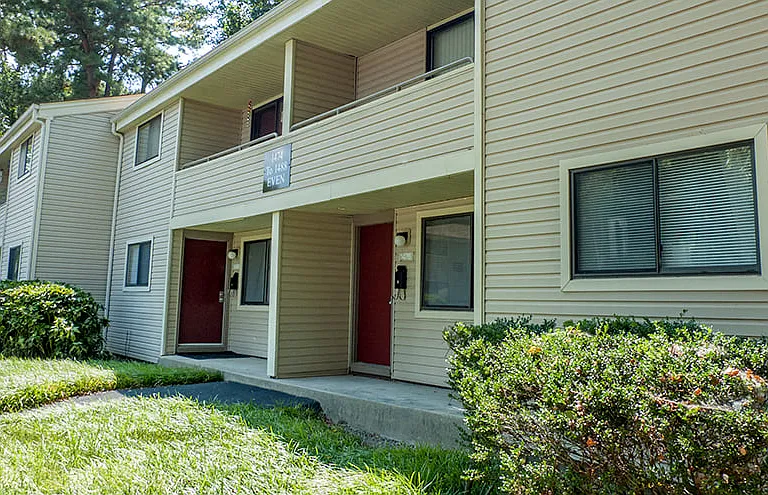 1401 Yellowpine Cir — Photo 37