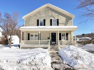 6 Whittier Ct, Andover, MA 01810