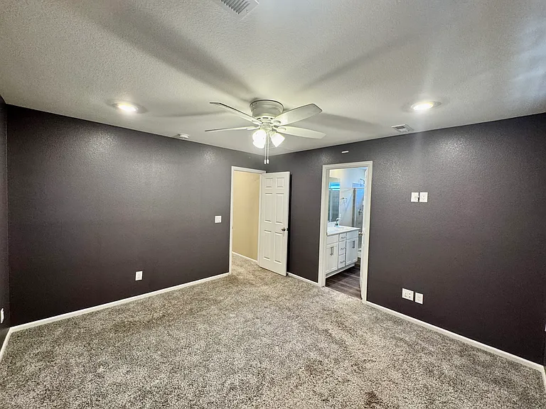 765 N Shawnee St — Photo 24