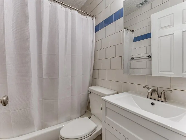 512 Bluebonnet Dr — Photo 11