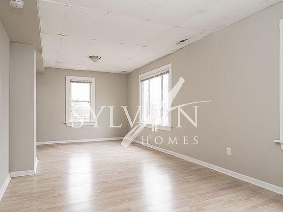 3rd image of 2926 Putty Hill Ave