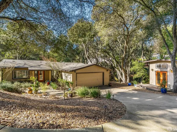 173 Glorietta Blvd, Orinda, CA 94563