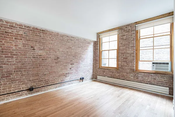 Rented by Compass | media 12