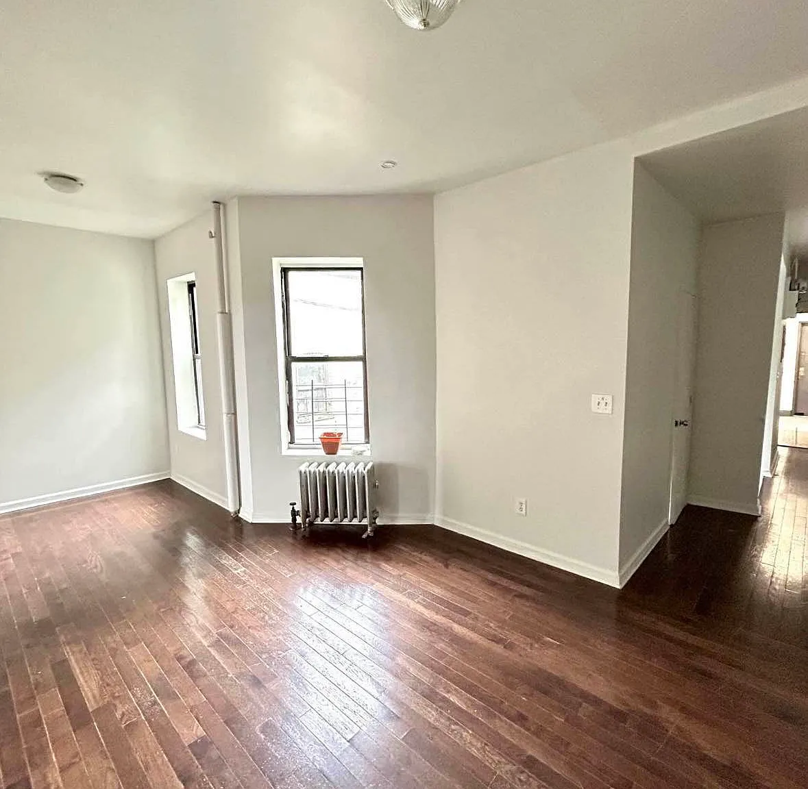 18-15 Everdell Avenue — Photo 3
