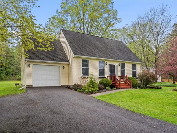 4 Whig St, Trumansburg, NY 14886