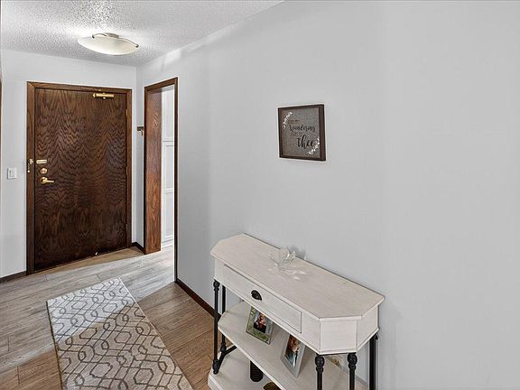 2nd image of 9550 Collegeview Rd APT 218