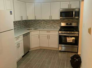 32-55 46th St #2, Astoria, NY 11103
