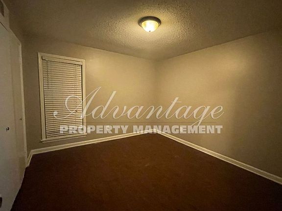 5th image of 6756 Starkenburg Ln