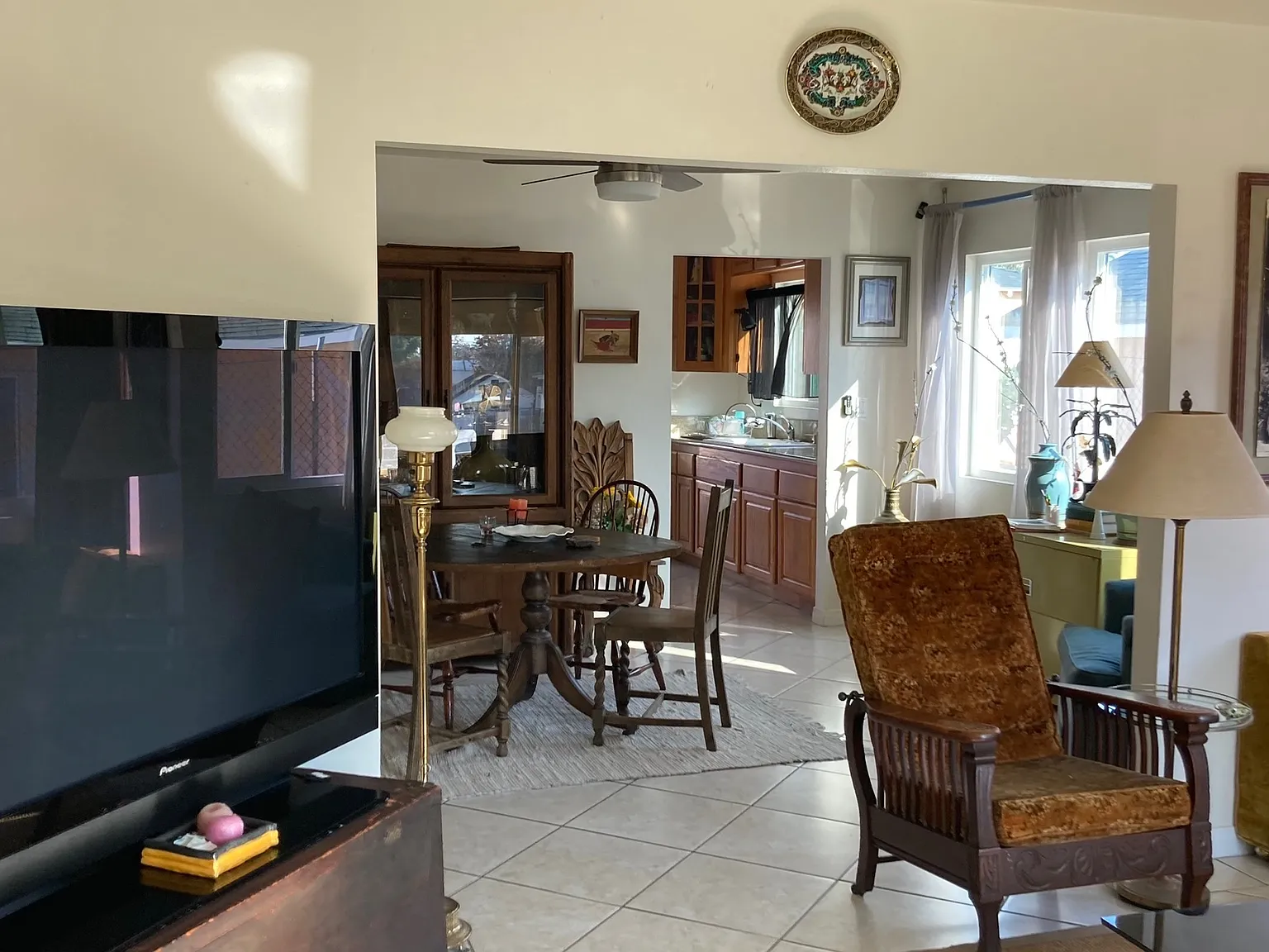 4 bed, 1758 sqft, $1,462 — Photo 2