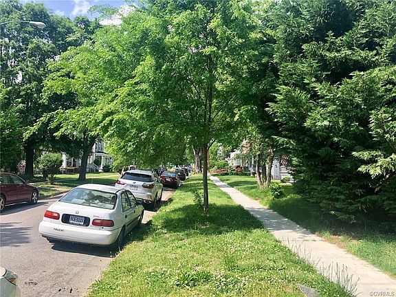 3rd image of 2811 Garland Ave