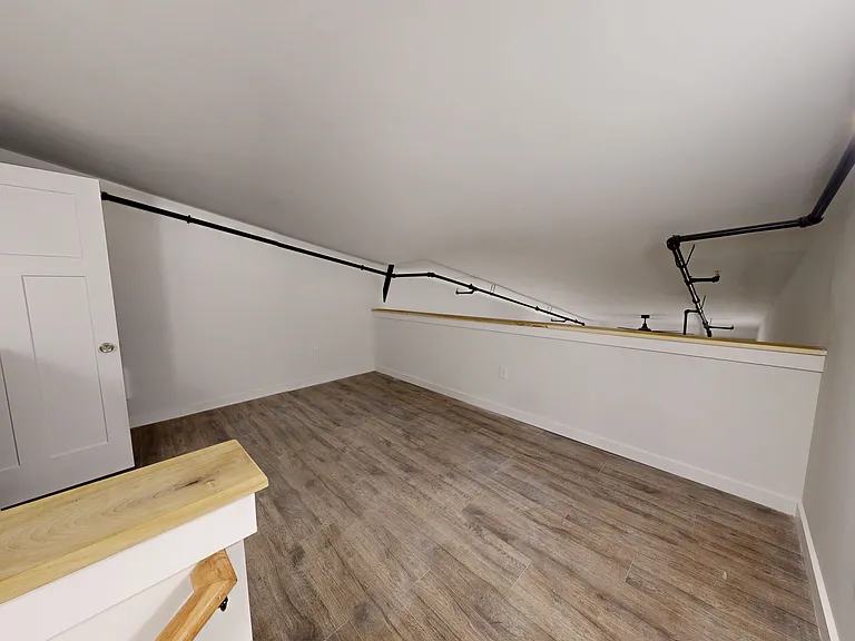 Fleetwood Lofts — Photo 95