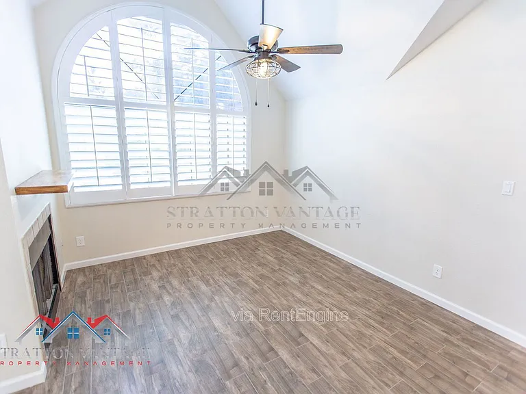 20 S Buena Vista Ave #208 — Photo 7