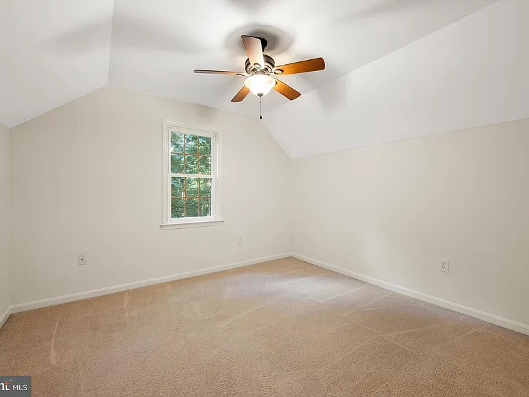 175 Easy Hollow Rd — Photo 17